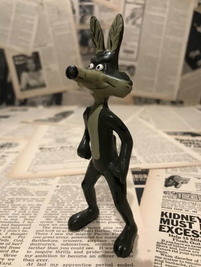 画像1: Wile E. Coyote/PVC Figure(DAKIN)